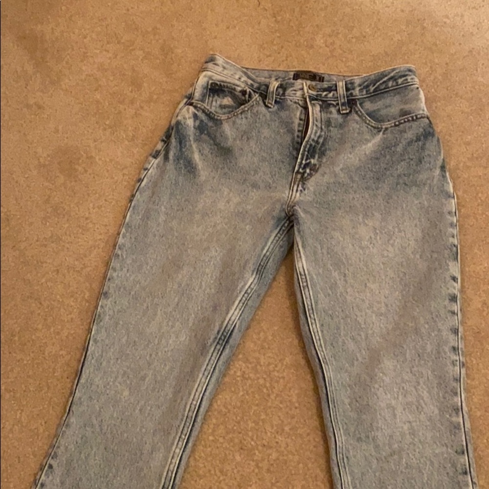 Abercrombie High Rise Mom Jean